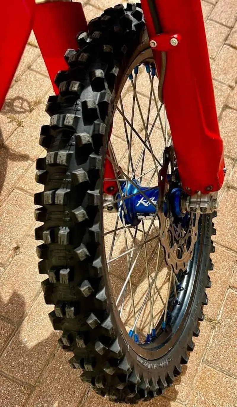 GASGAS MC 125 (2024) (5)
