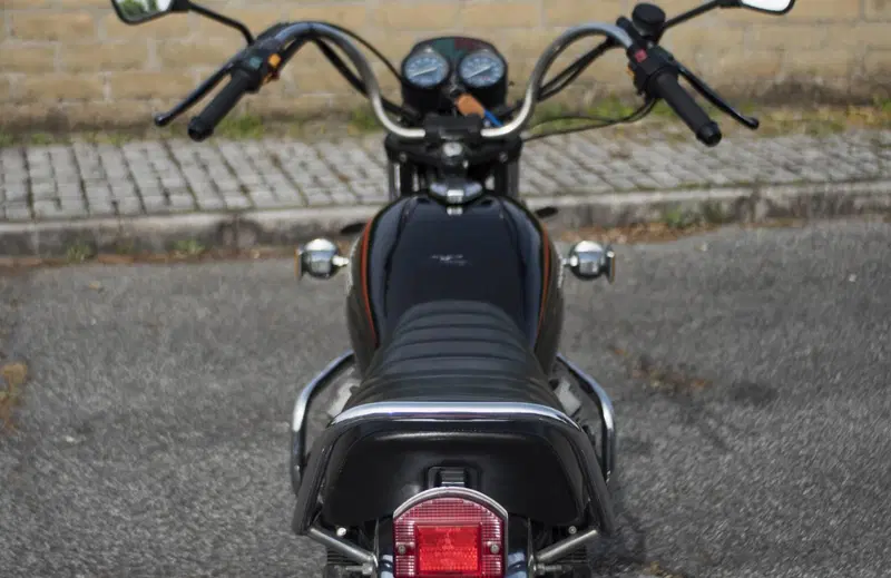 Moto Guzzi V35C (5)