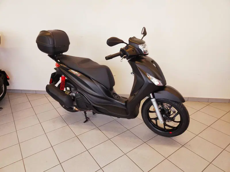Piaggio Medley 150 S ABS (2021 - 25) (3)