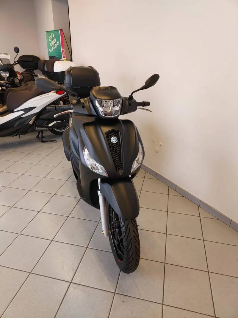 Piaggio Medley 150 S ABS (2021 - 25) (16)