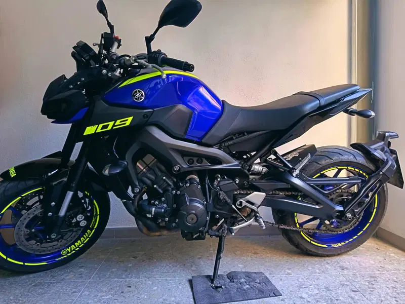 Yamaha MT-09 (2017 - 20) (10)