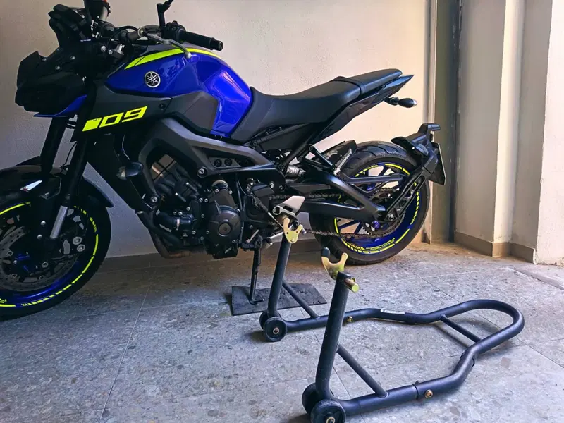 Yamaha MT-09 (2017 - 20) (11)
