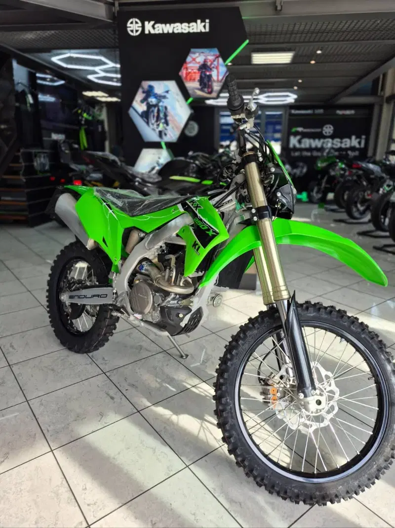 Kawasaki KX 250 X (2023 - 24) (7)