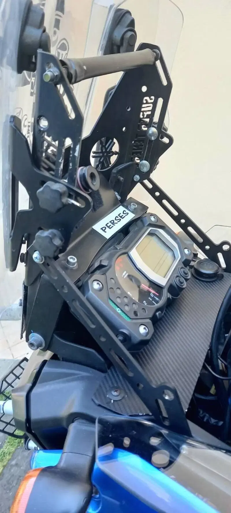 Yamaha XT1200Z Super Ténéré First Edition (2010 - 11) (11)