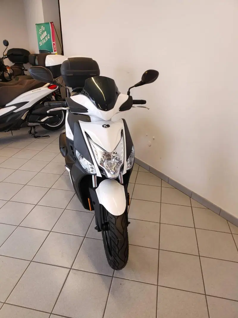 Kymco Agility 150i R16 + ABS (2017 - 20) (7)