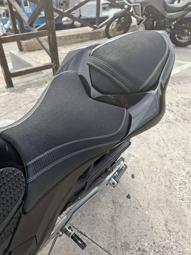 Kawasaki Z 800 e (2012 - 13) (6)