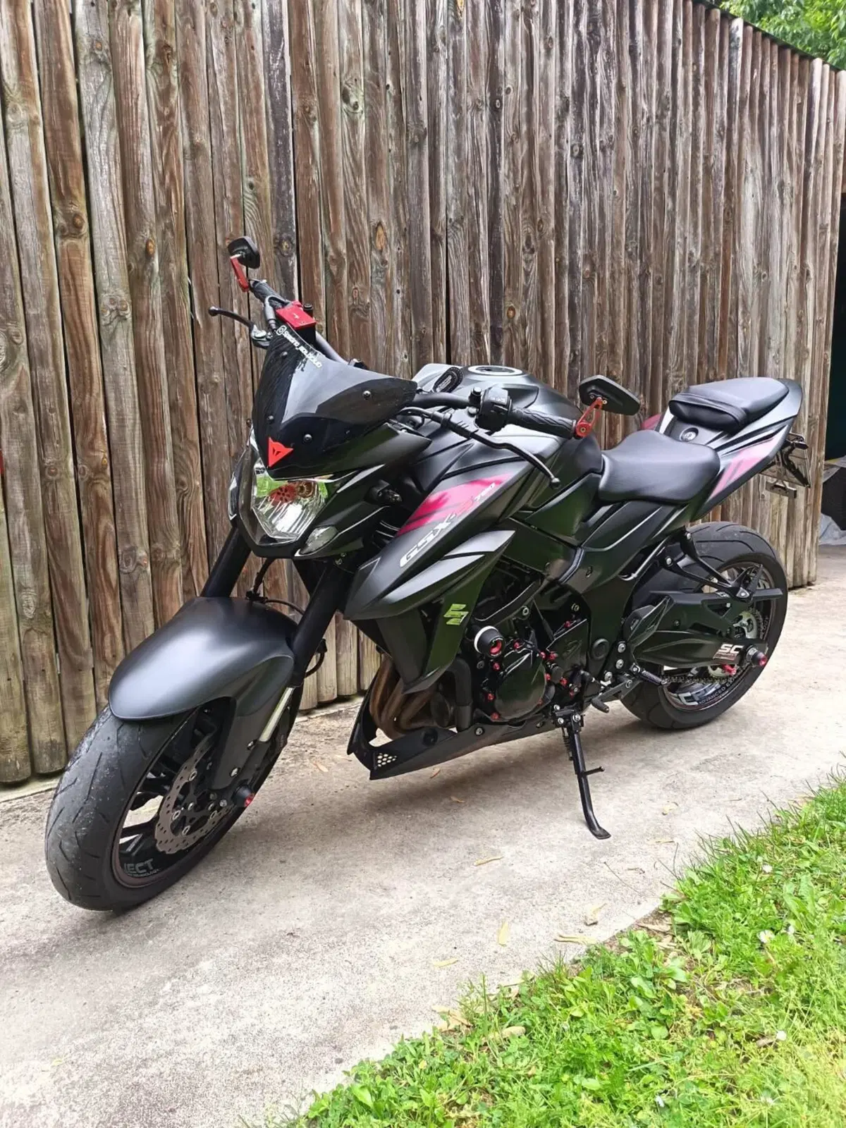 Suzuki GSX S 750 Yugen (2018 - 20) (2)