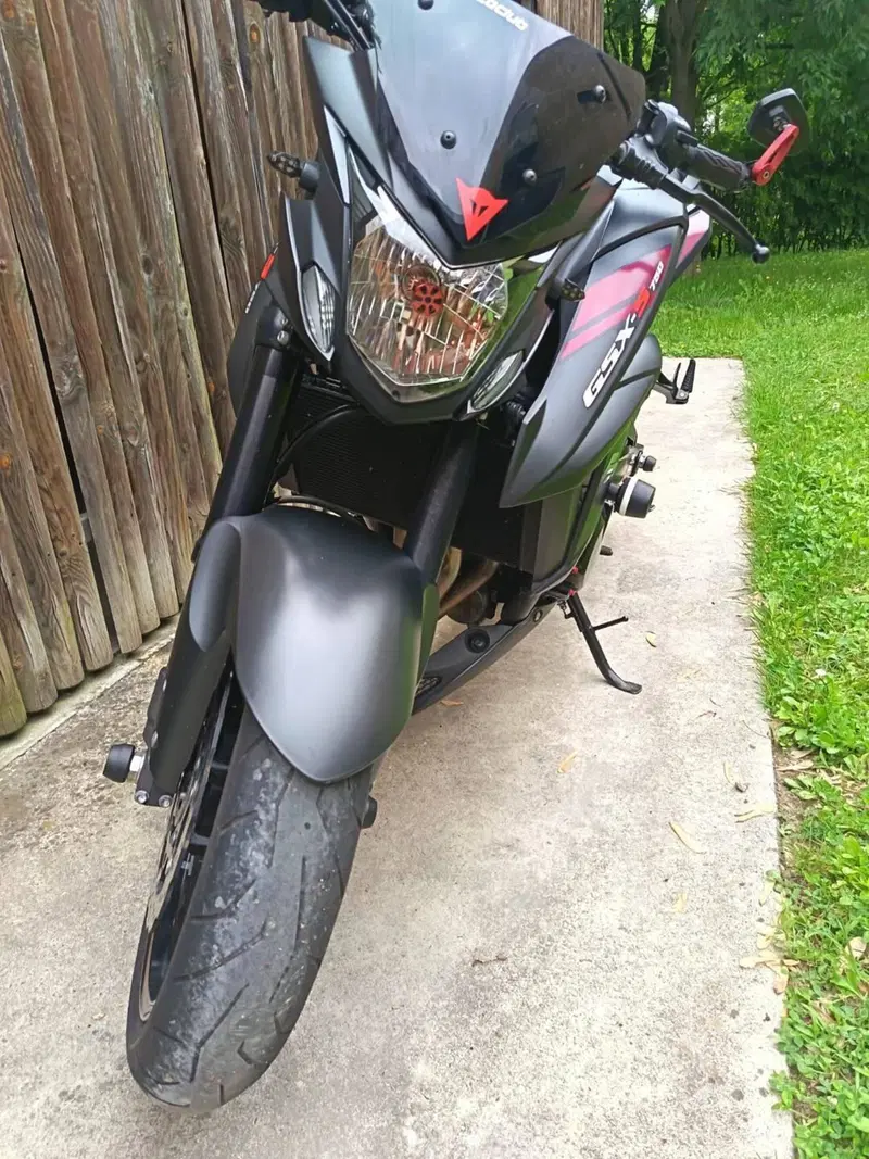 Suzuki GSX S 750 Yugen (2018 - 20) (8)