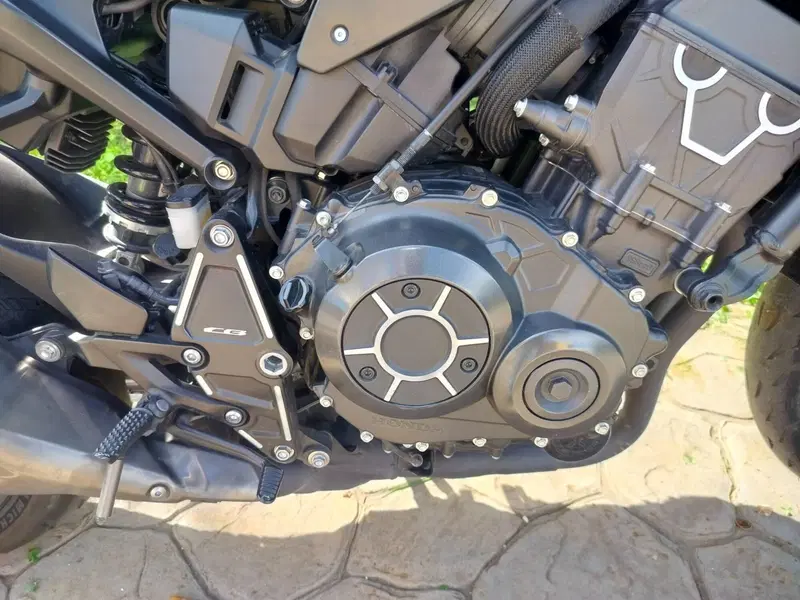 Honda CB 1000 R Black Edition (2021 - 25) (7)