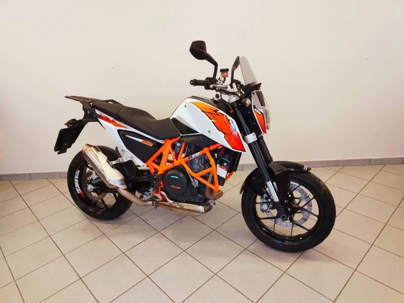 KTM 690 Duke (2012 - 16) (2)