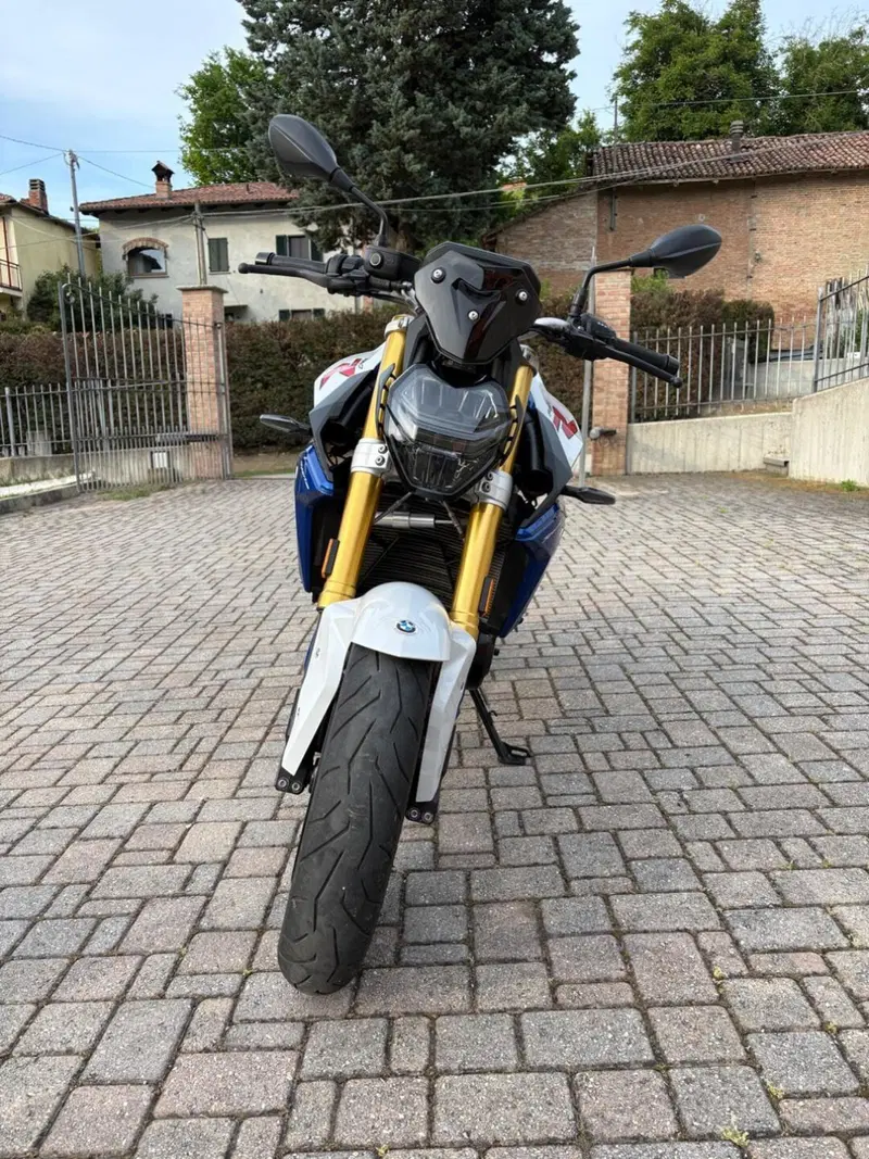 Bmw F 900 R (2021 - 24) (3)