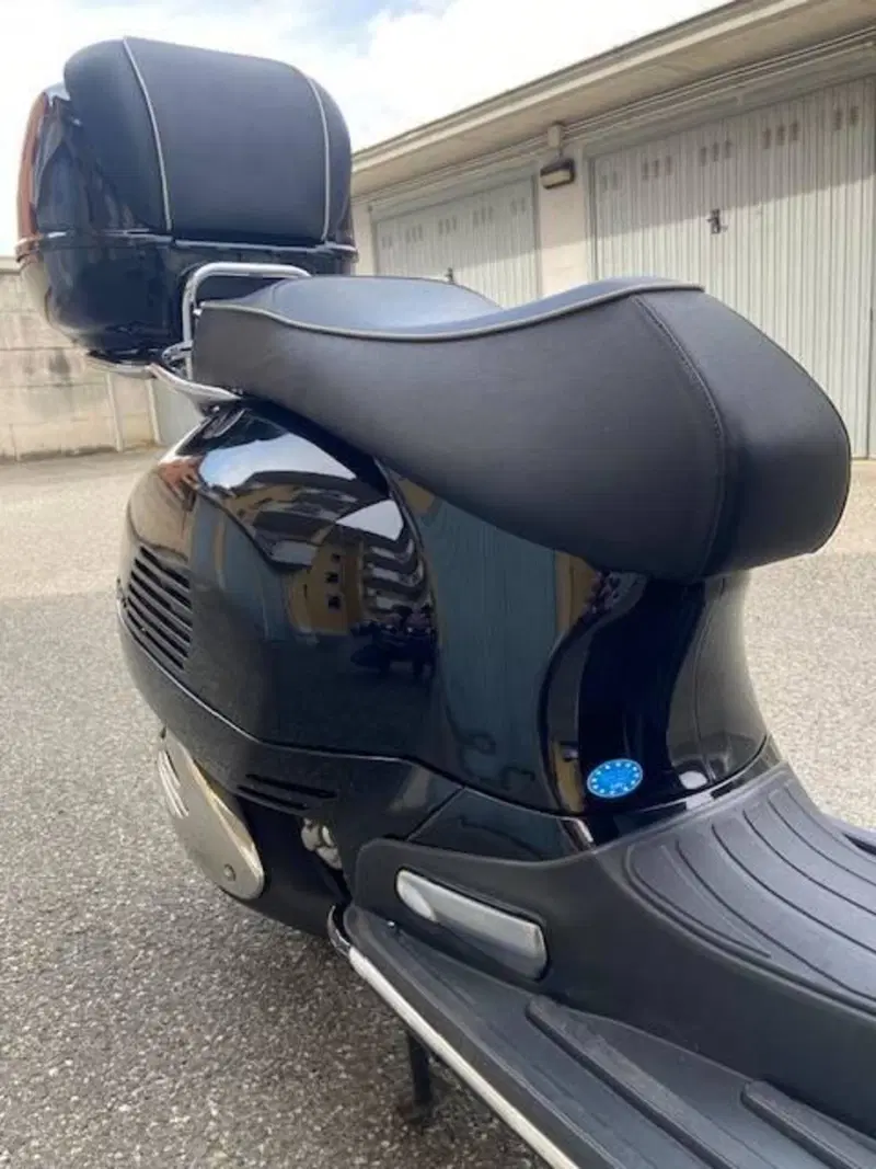 Vespa GTS 300 Super (2008 - 16) (6)