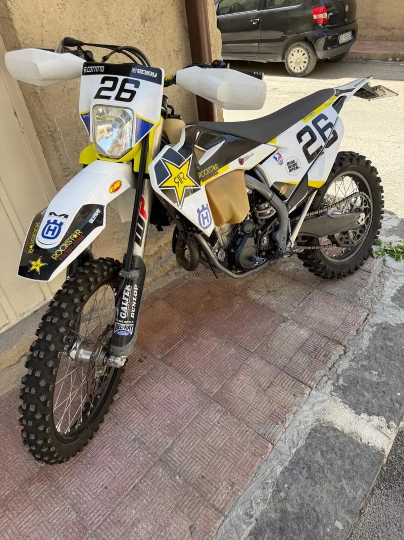 Husqvarna FE 250 (2022) (3)