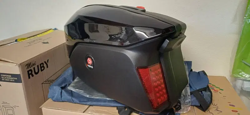 Set valigie laterali rigide e norbide per honda nc Bagtecs + givi