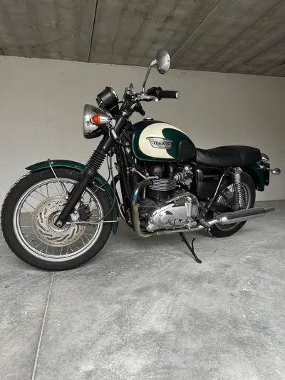 Triumph Bonneville T100 (2008 - 16) usata