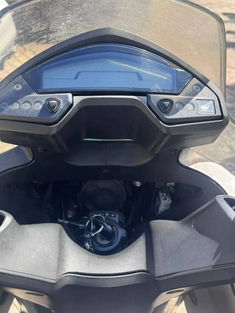 Honda Crossrunner ABS (2010 - 14) (11)