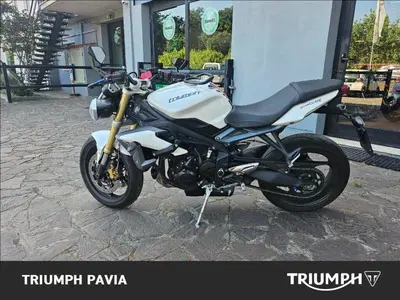 Triumph Street Triple ABS (2013 - 17) usata