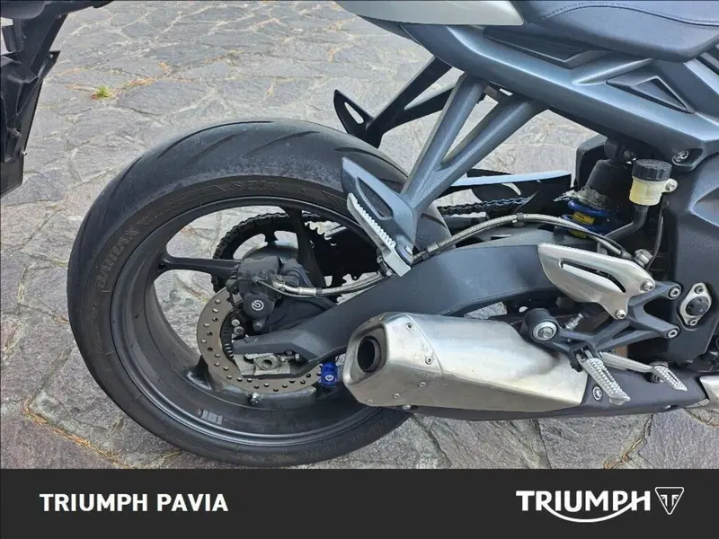 Triumph Street Triple ABS (2013 - 17) (15)