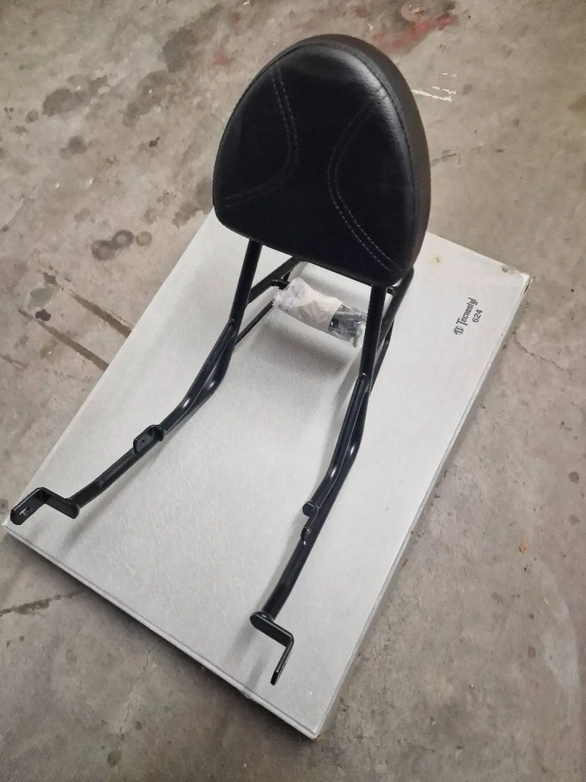 Scienale per Bobber V9 Hepco & Becker GmbH (2)