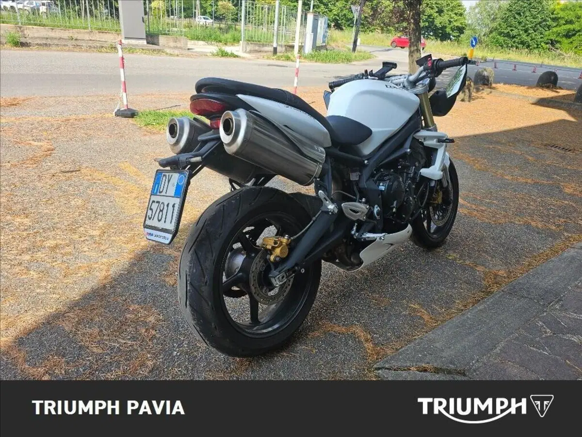 Triumph Street Triple (2007 - 12) (6)
