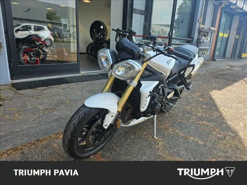 Triumph Street Triple (2007 - 12) (2)