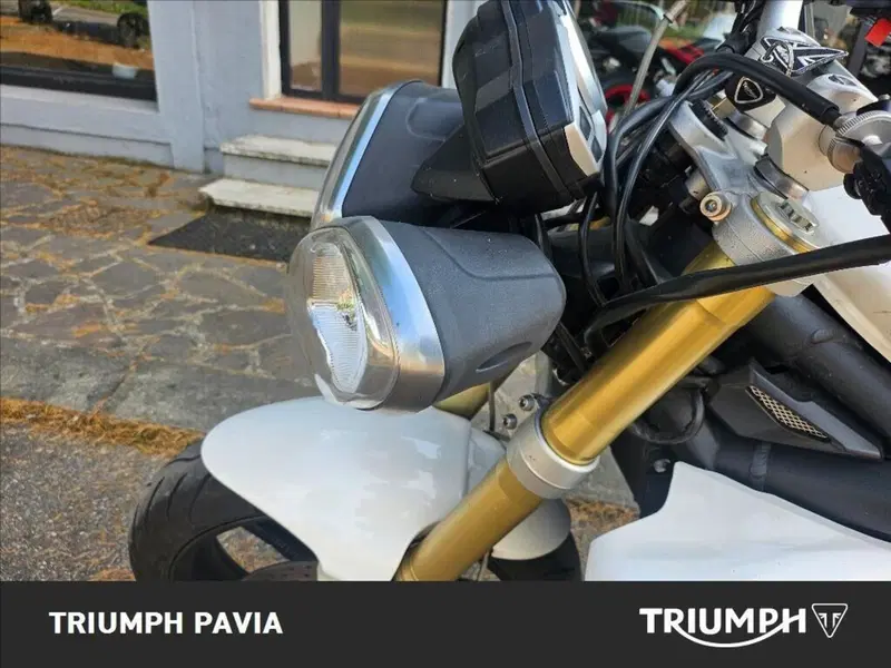 Triumph Street Triple (2007 - 12) (18)