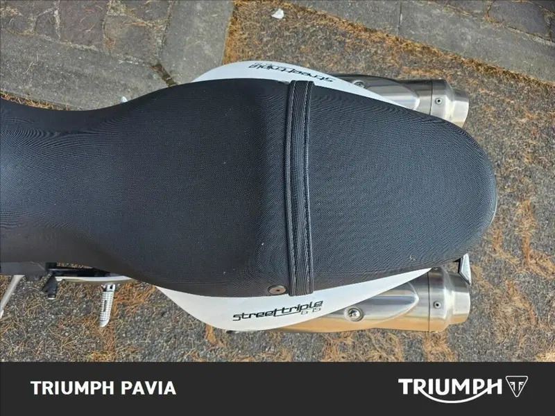 Triumph Street Triple (2007 - 12) (23)