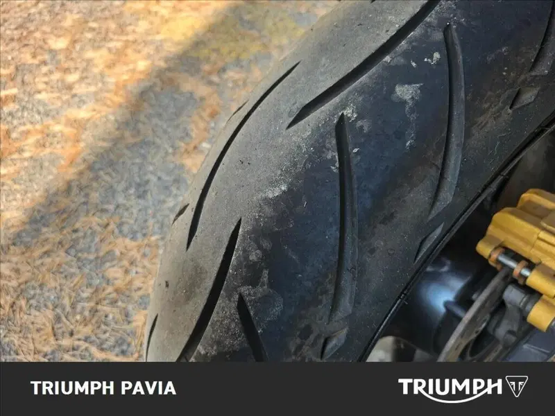 Triumph Street Triple (2007 - 12) (9)