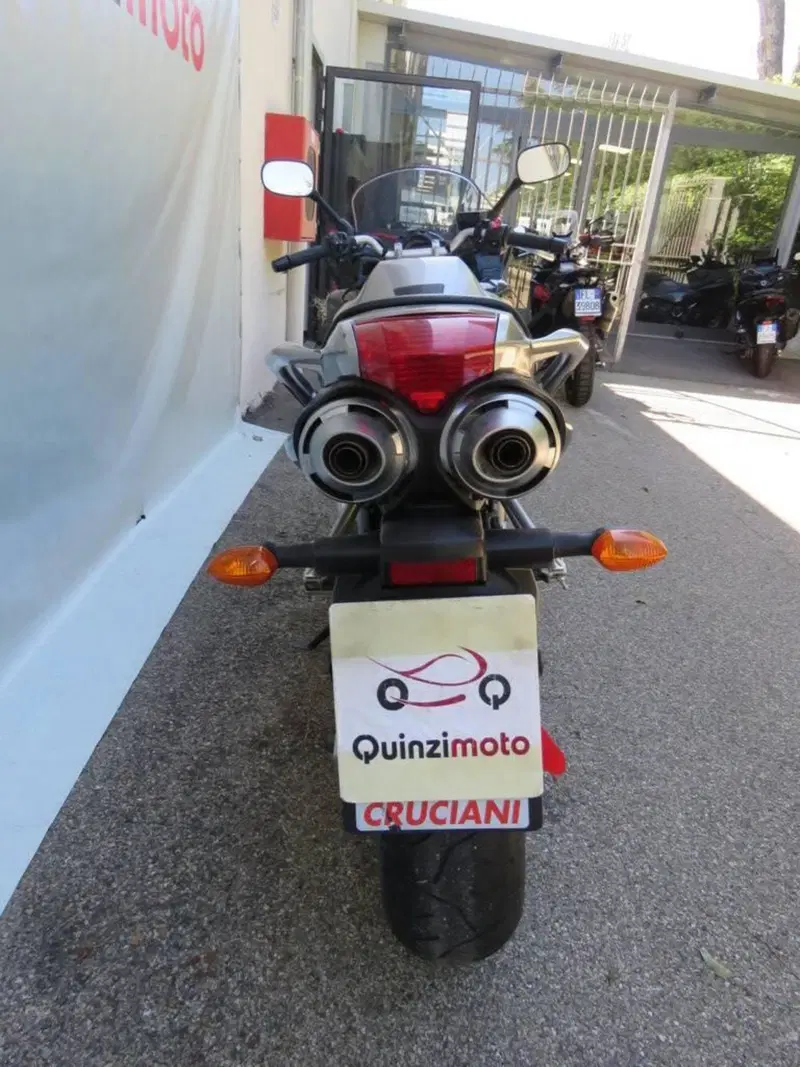 Yamaha FZS 600 Fazer (2003 - 04) (4)