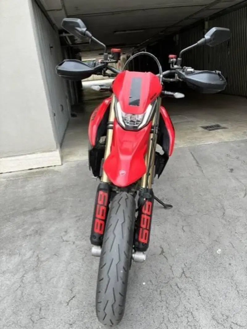 Ducati Hypermotard 698 Mono (2024 - 26) (4)