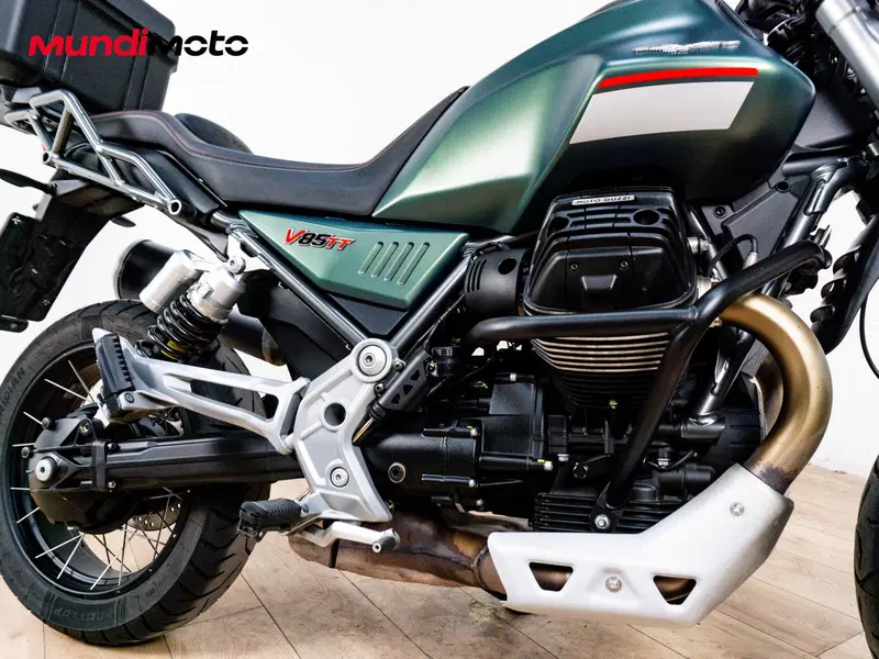 Moto Guzzi V85 TT (2024 - 26) (5)