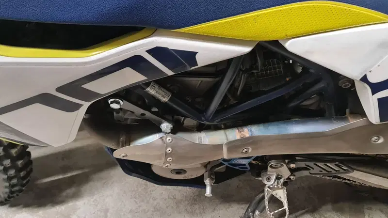 Husqvarna 701 Enduro (2022) (5)