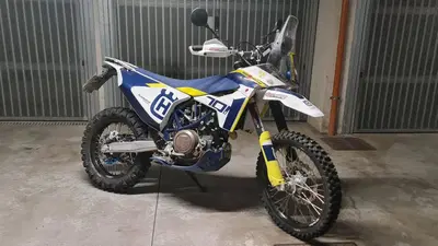 Husqvarna 701 Enduro (2022) usata