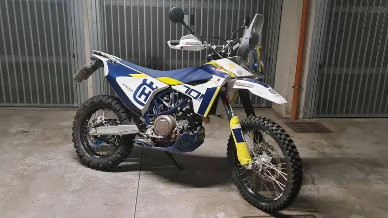 Husqvarna 701 Enduro (2022)
