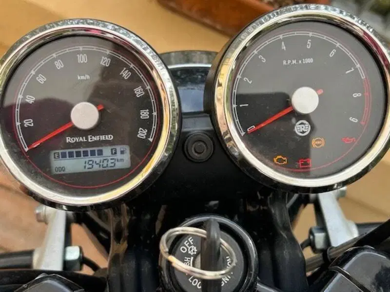 Royal Enfield Interceptor 650 (2021 - 26) (2)