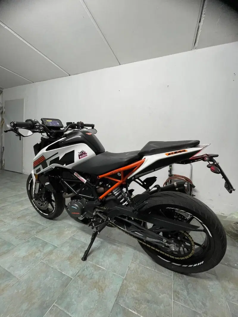 KTM 125 Duke ABS (2017 - 20) (4)