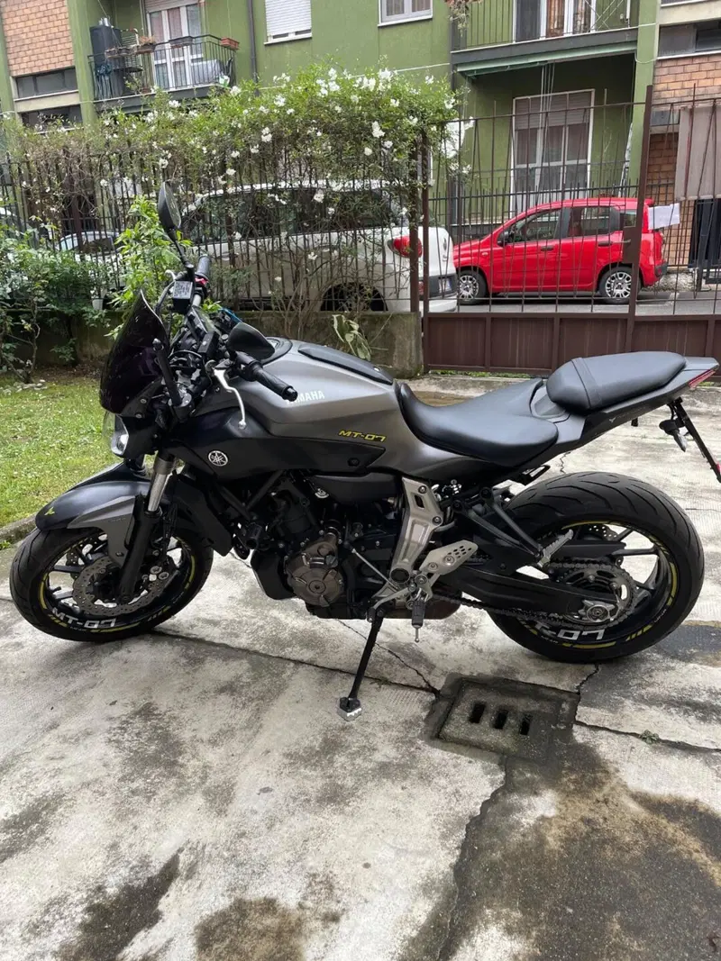 Yamaha MT-07 (2014 - 16) (8)