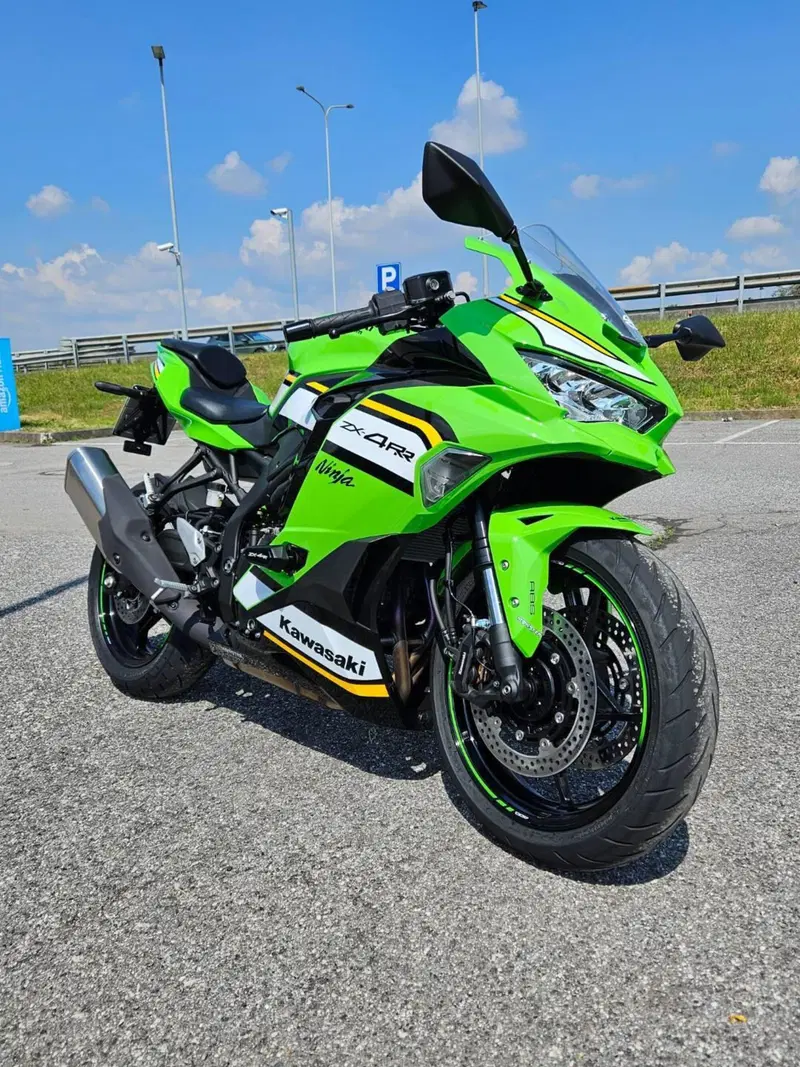 Kawasaki Ninja ZX-4RR (2024 - 26)