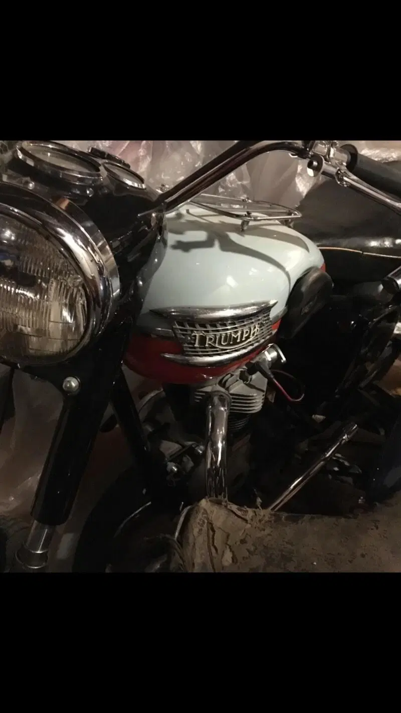 Triumph Bonneville T120 (18)