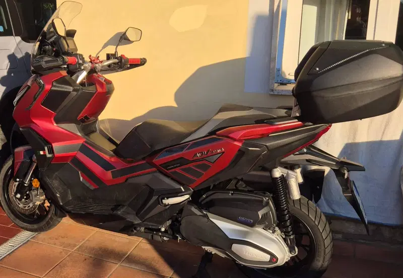 Honda ADV 350 (2022 - 24) (3)