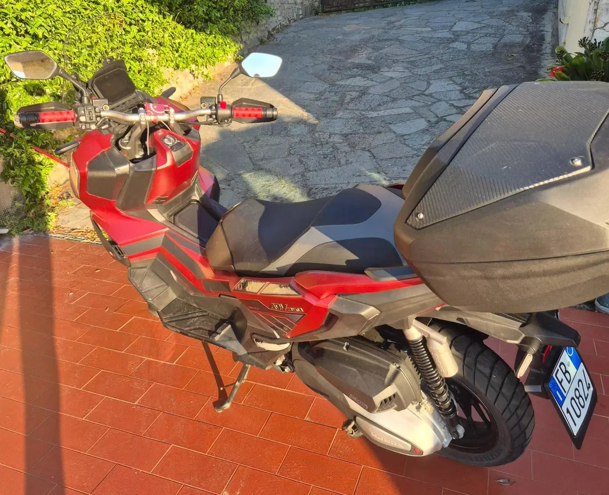 Honda ADV 350 (2022 - 24) (4)