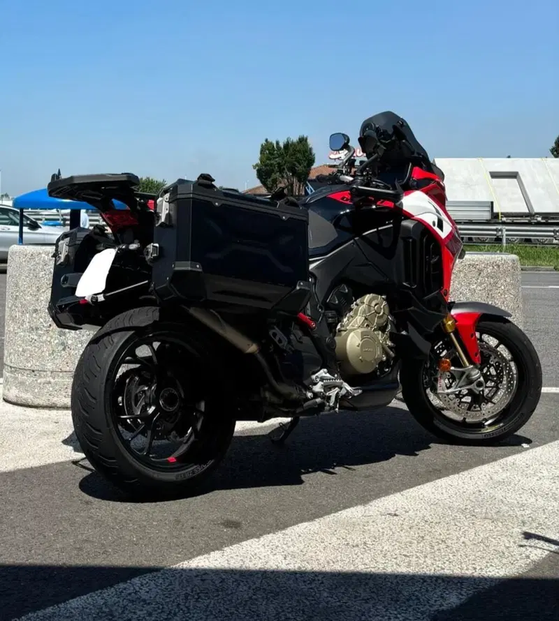 Ducati Multistrada V4 Pikes Peak (2021 - 24) (2)