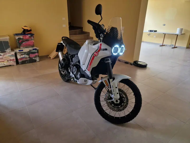 Ducati DesertX (2022 - 25) (3)