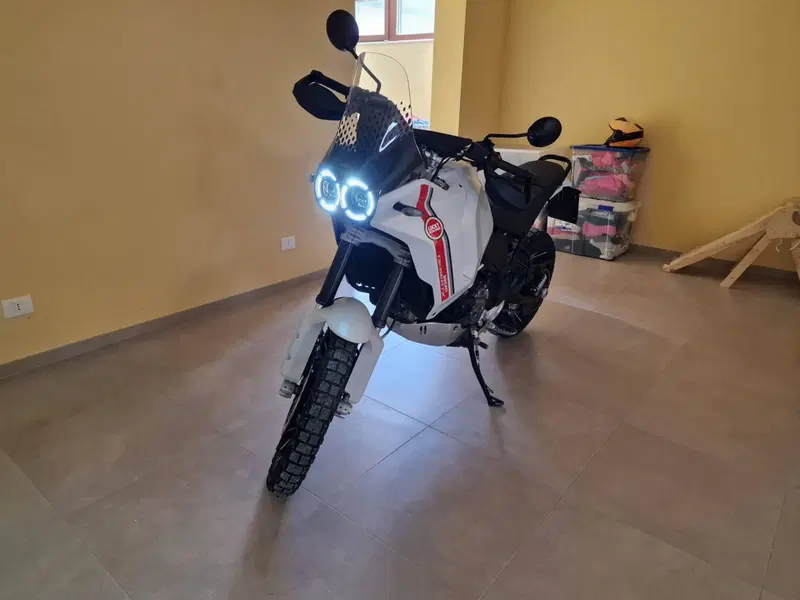 Ducati DesertX (2022 - 25) (4)