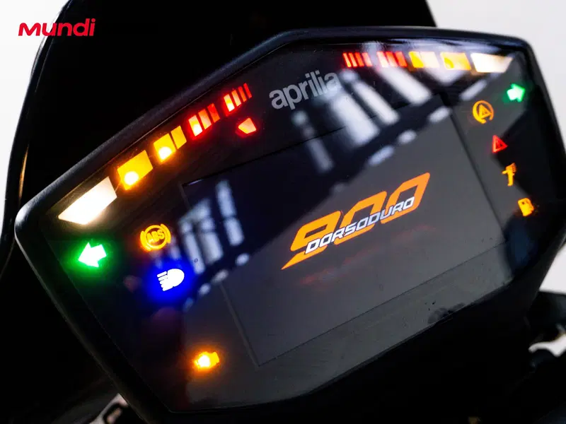 Aprilia Dorsoduro 900 (2017 - 20) (18)