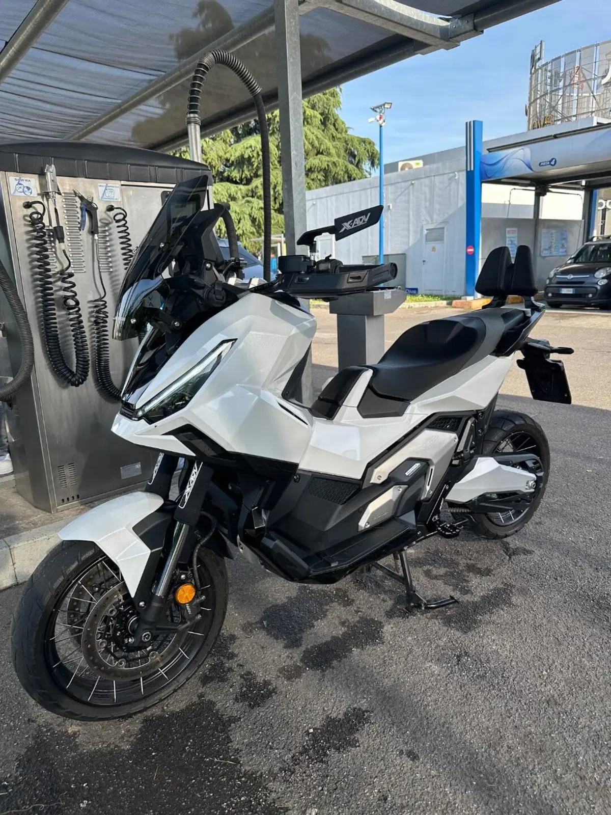 Honda X-ADV 750 Gravel (2025 - 26) (2)