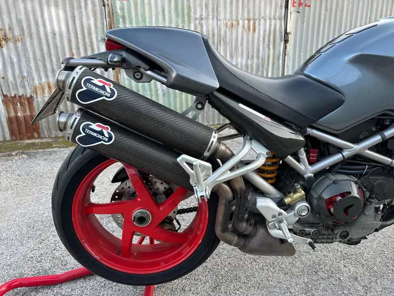 Ducati Monster S4R (2003 - 05) (5)