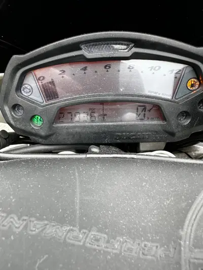 Ducati Monster 696 Plus (2007 - 14) usata