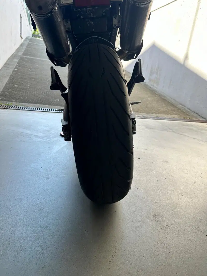 Ducati Monster 696 Plus (2007 - 14) (10)