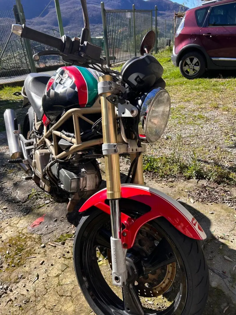 Ducati monster 600 (6)